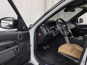 2023 Land Rover Discovery с пробегом 65 782 км