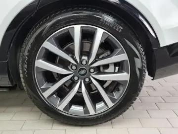 2023 Land Rover Discovery с пробегом 65 782 км
