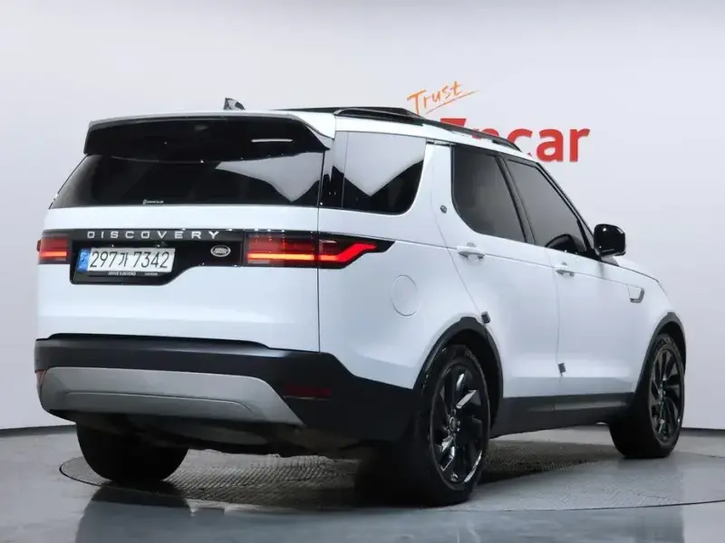 2022 Land Rover Discovery с пробегом 43 148 км