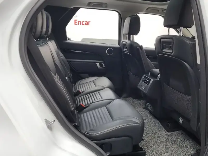 2022 Land Rover Discovery с пробегом 43 148 км