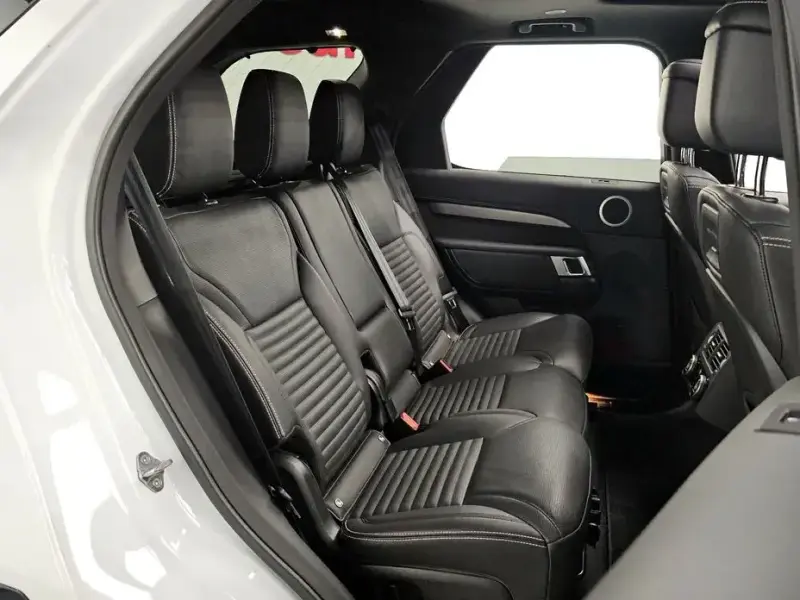 2022 Land Rover Discovery с пробегом 41 690 км