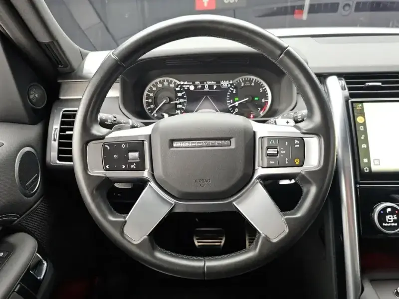 2022 Land Rover Discovery с пробегом 41 690 км