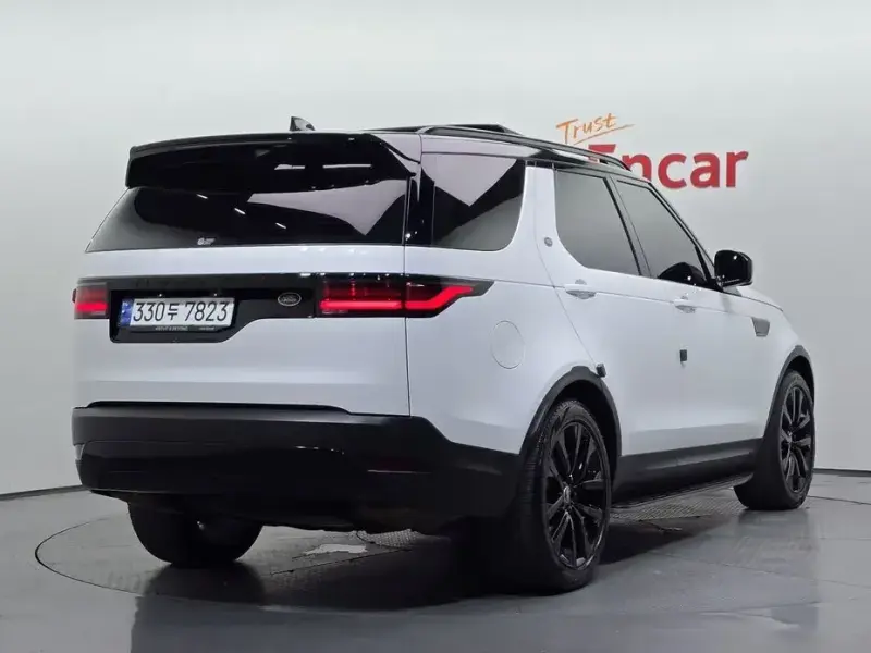 2023 Land Rover Discovery с пробегом 76 919 км