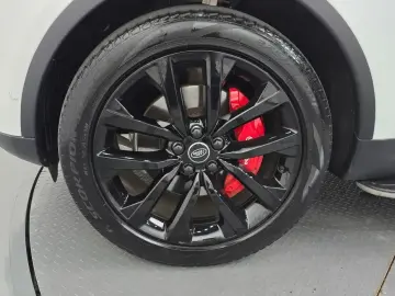 2023 Land Rover Discovery с пробегом 76 919 км