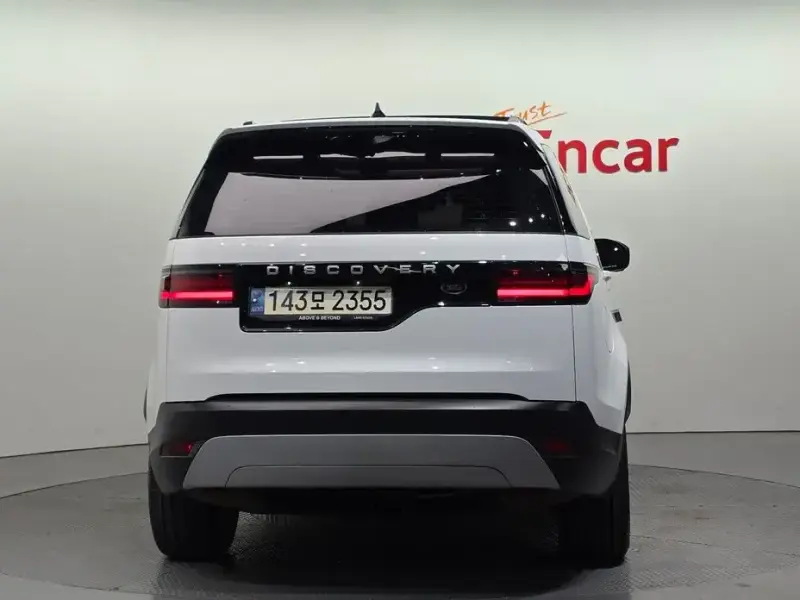 2022 Land Rover Discovery с пробегом 80 642 км