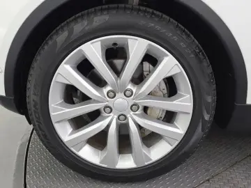 2022 Land Rover Discovery с пробегом 80 642 км