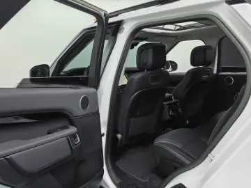 2022 Land Rover Discovery с пробегом 80 642 км