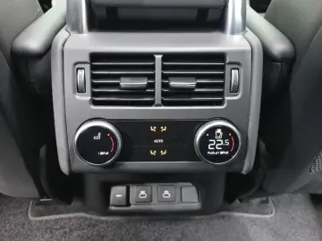 2022 Land Rover Discovery с пробегом 80 642 км