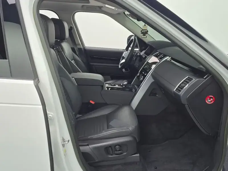 2023 Land Rover Discovery с пробегом 76 919 км