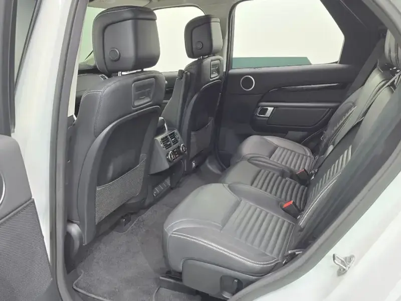 2023 Land Rover Discovery с пробегом 76 919 км
