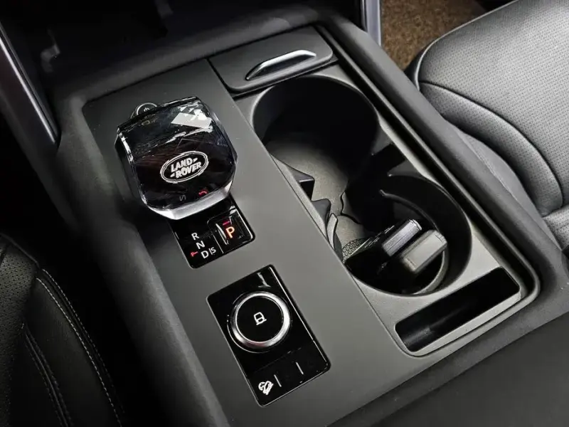 2023 Land Rover Discovery с пробегом 50 791 км