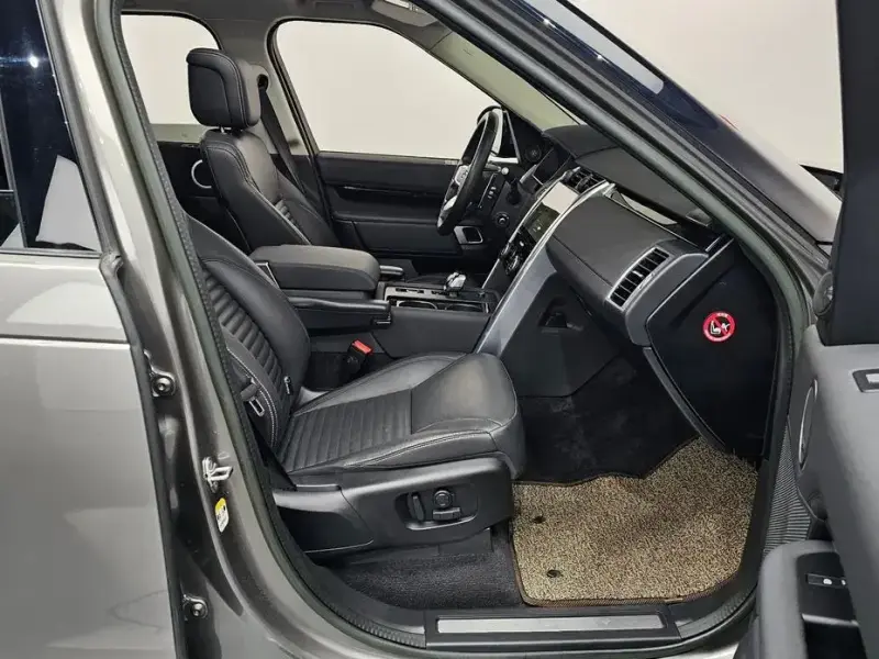 2023 Land Rover Discovery с пробегом 50 791 км