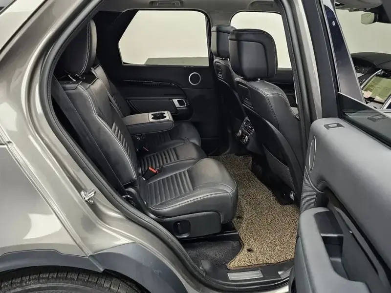 2023 Land Rover Discovery с пробегом 50 791 км