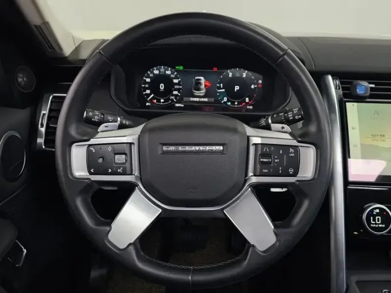 2023 Land Rover Discovery с пробегом 50 791 км