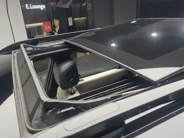 2023 Land Rover Discovery с пробегом 37 750 км