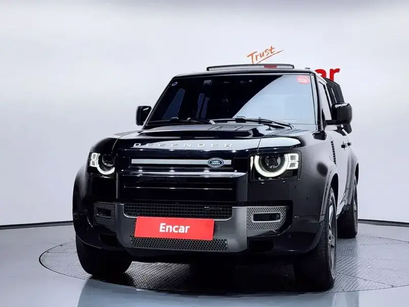 2022 Land Rover Defender с пробегом 64 350 км