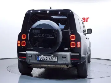 2022 Land Rover Defender с пробегом 64 350 км