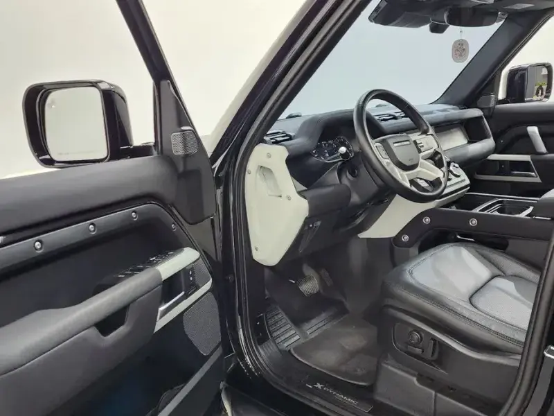 2022 Land Rover Defender с пробегом 64 350 км