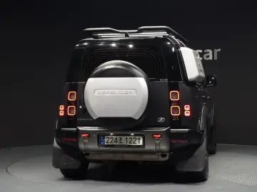 2022 Land Rover Defender с пробегом 31 332 км