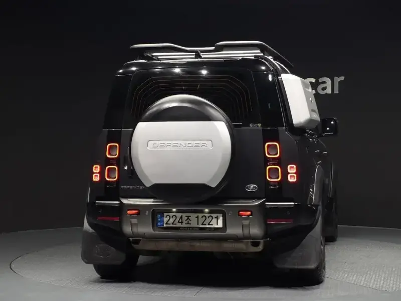 2022 Land Rover Defender с пробегом 31 332 км
