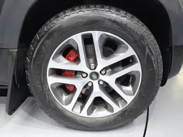 2022 Land Rover Defender с пробегом 31 332 км