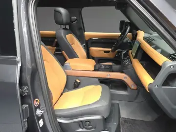 2022 Land Rover Defender с пробегом 31 332 км