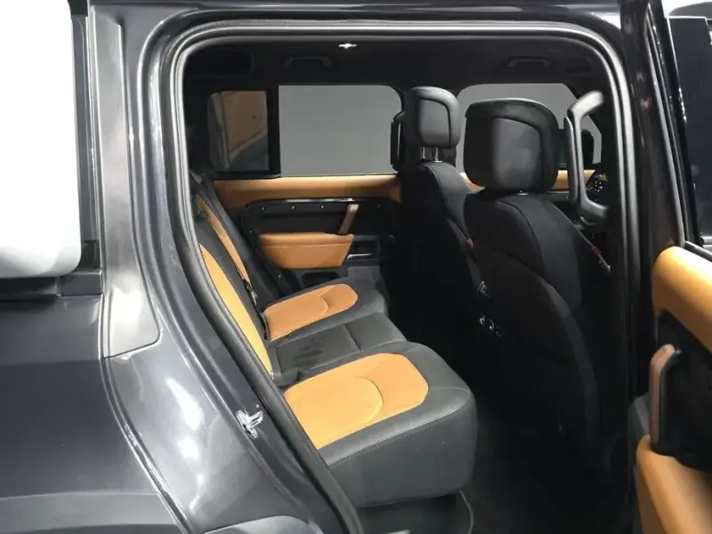 2022 Land Rover Defender с пробегом 31 332 км