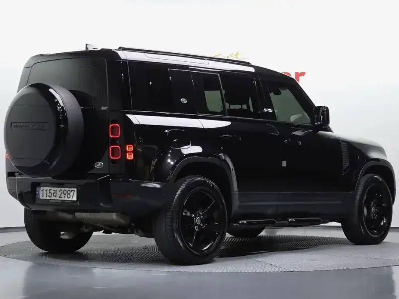 2022 Land Rover Defender с пробегом 72 373 км