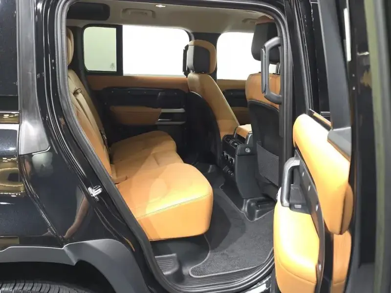 2022 Land Rover Defender с пробегом 72 373 км
