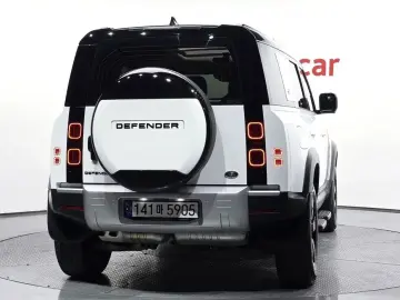 2023 Land Rover Defender с пробегом 48 312 км