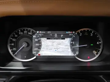 2023 Land Rover Defender с пробегом 48 312 км