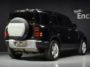 2022 Land Rover Defender с пробегом 60 368 км