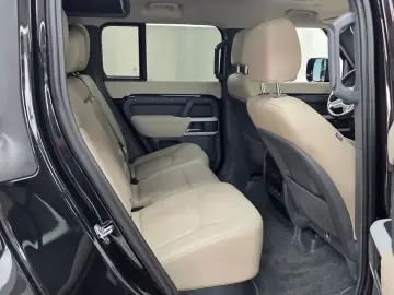 2022 Land Rover Defender с пробегом 60 368 км