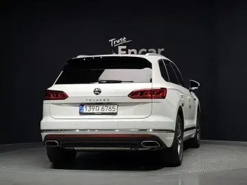 2023 Volkswagen Touareg с пробегом 49 042 км