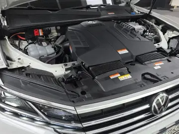 2023 Volkswagen Touareg с пробегом 49 042 км