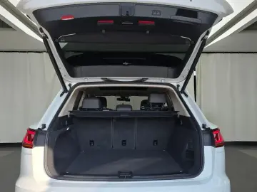 2023 Volkswagen Touareg с пробегом 49 042 км