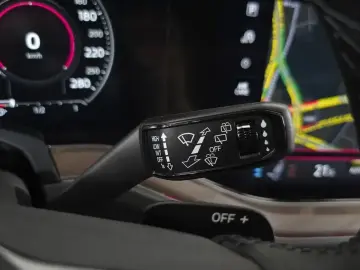 2023 Volkswagen Touareg с пробегом 49 042 км