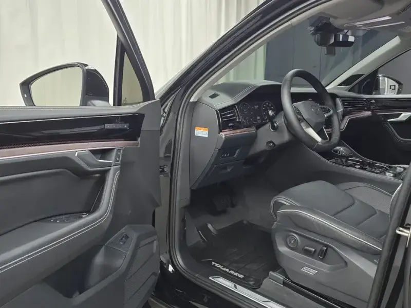 2025 Volkswagen Touareg с пробегом 5 761 км