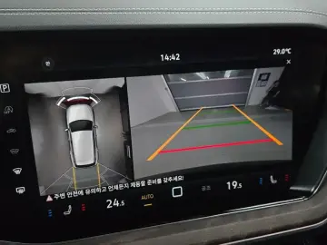 2025 Volkswagen Touareg с пробегом 5 761 км