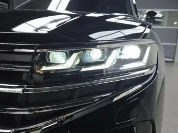 2025 Volkswagen Touareg с пробегом 5 761 км