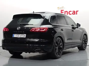 2020 Volkswagen Touareg с пробегом 95 853 км