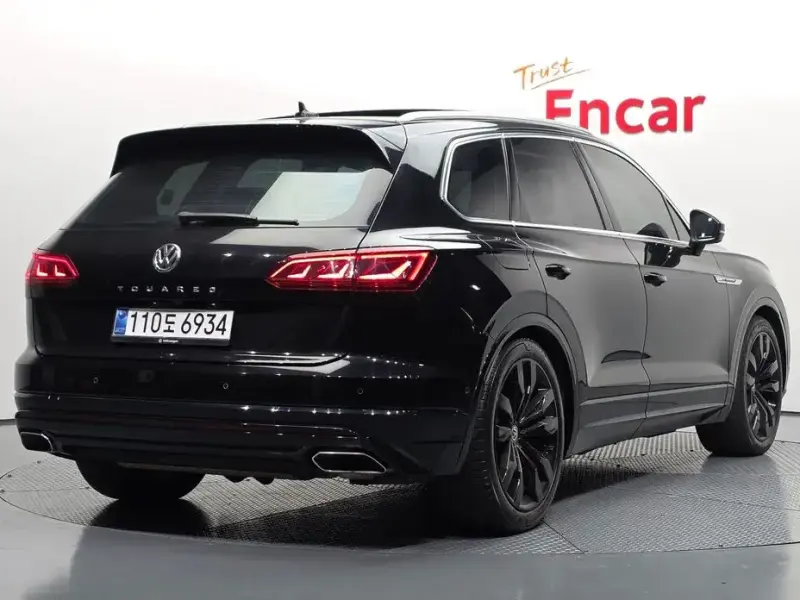 2020 Volkswagen Touareg с пробегом 95 853 км
