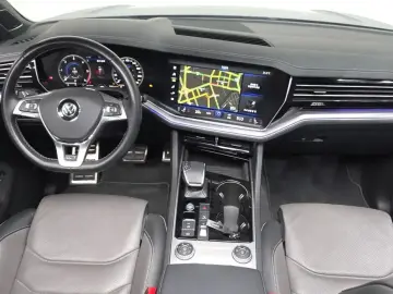 2020 Volkswagen Touareg с пробегом 95 853 км