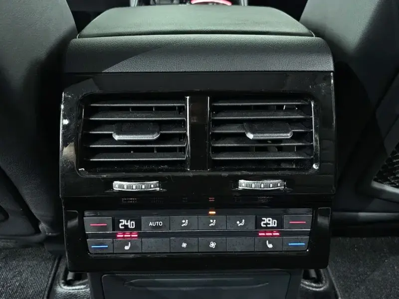 2024 Volkswagen Touareg с пробегом 18 074 км