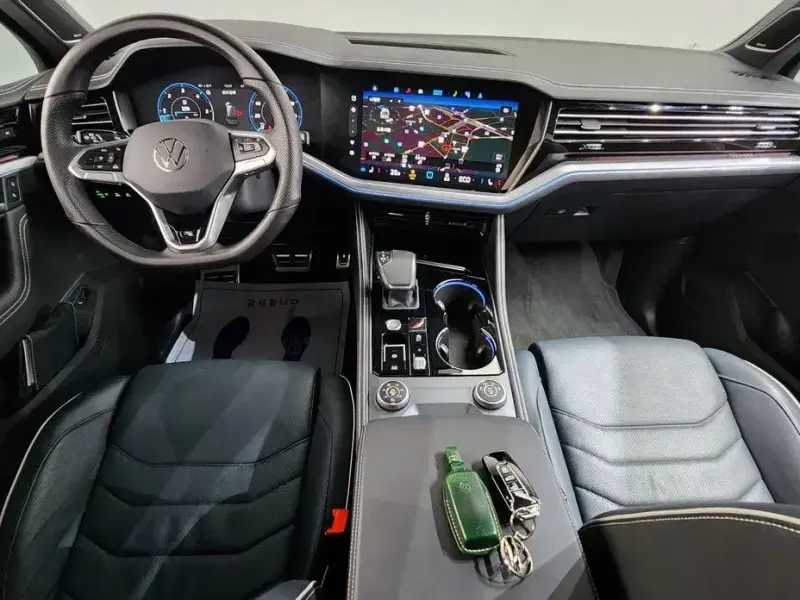 2025 Volkswagen Touareg с пробегом 19 254 км