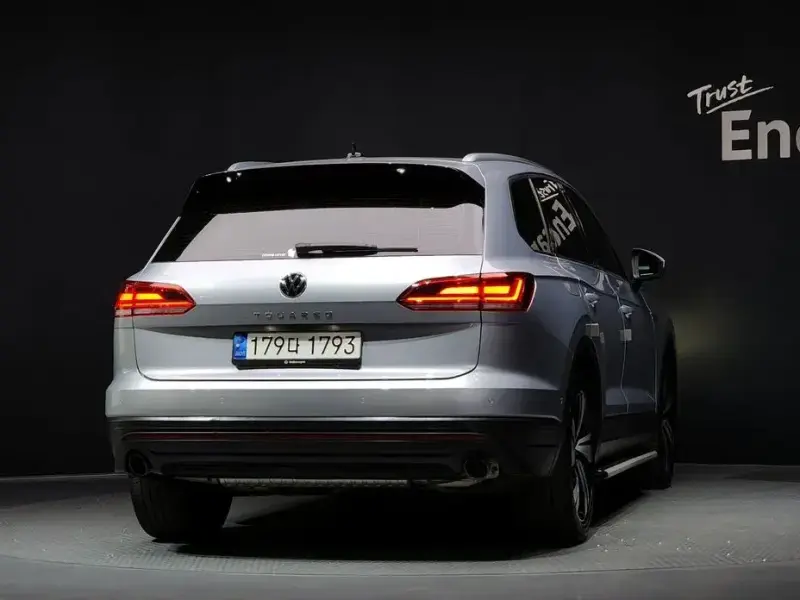 2020 Volkswagen Touareg с пробегом 60 389 км