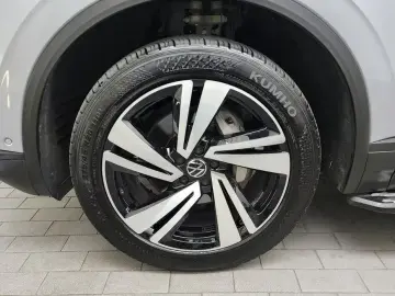 2020 Volkswagen Touareg с пробегом 60 389 км