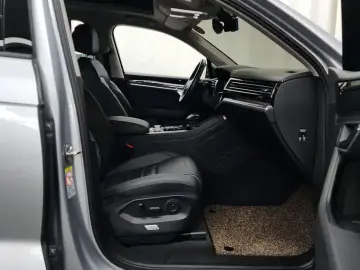 2020 Volkswagen Touareg с пробегом 60 389 км