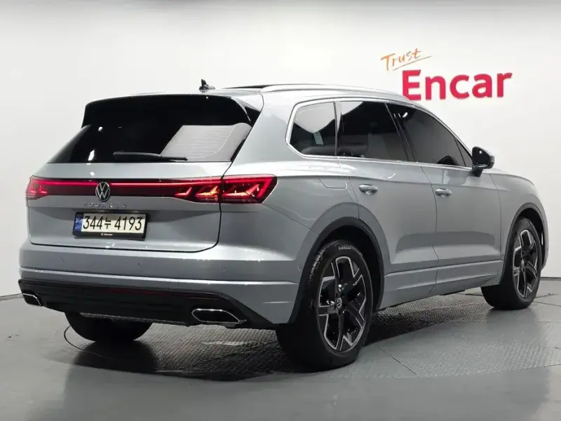 2024 Volkswagen Touareg с пробегом 21 477 км