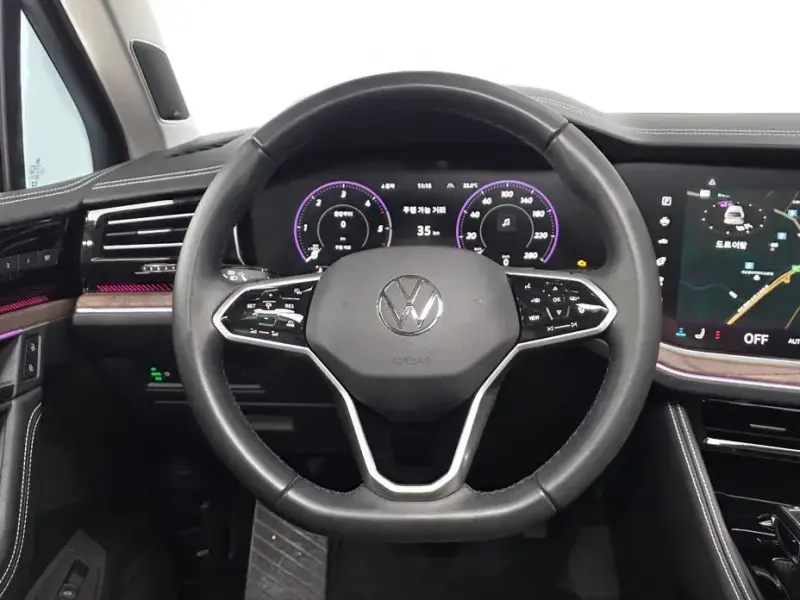 2024 Volkswagen Touareg с пробегом 21 477 км